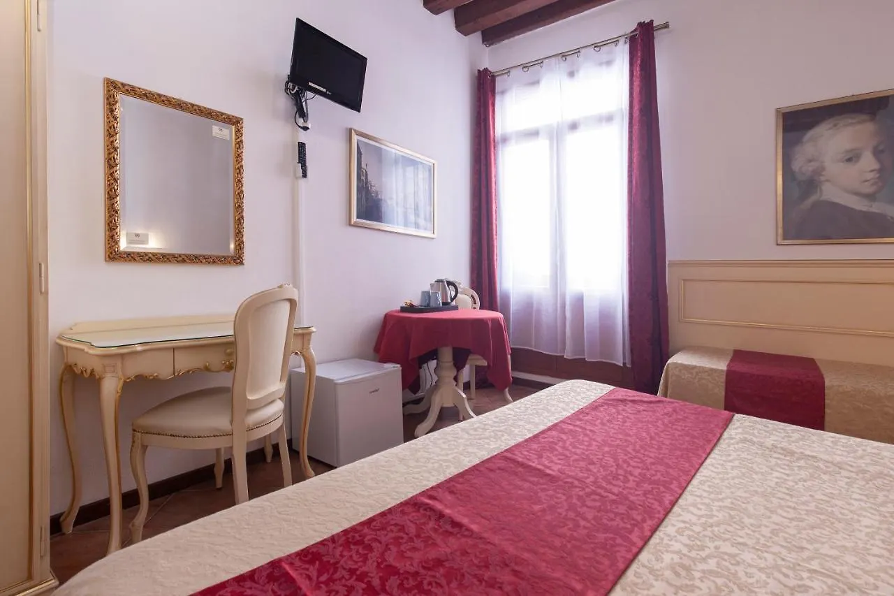 Affittacamere Locanda SS. Giovanni e Paolo Venezia